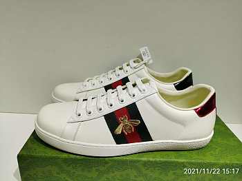 Gucci Wmns Ace Embroidered 'Bee' 431942 02JP0 9064