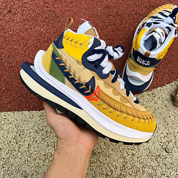 Nike sacai x Jean Paul Gaultier x VaporWaffle 'Sesame DH9186 200