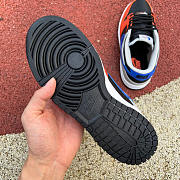 Nike Dunk Low EMB NBA 75th Anniversary Knicks DD3363 002 - 2