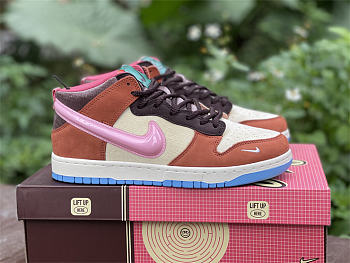 Social Status x SB Dunk Mid “Chocolate Milk” DJ1173-700