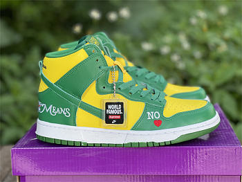 Supreme x SB Dunk High “Brazil” DN3741-002