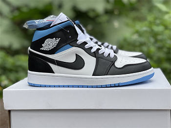 Air Jordan 1 Mid University Black White (W)  BQ6472-102
