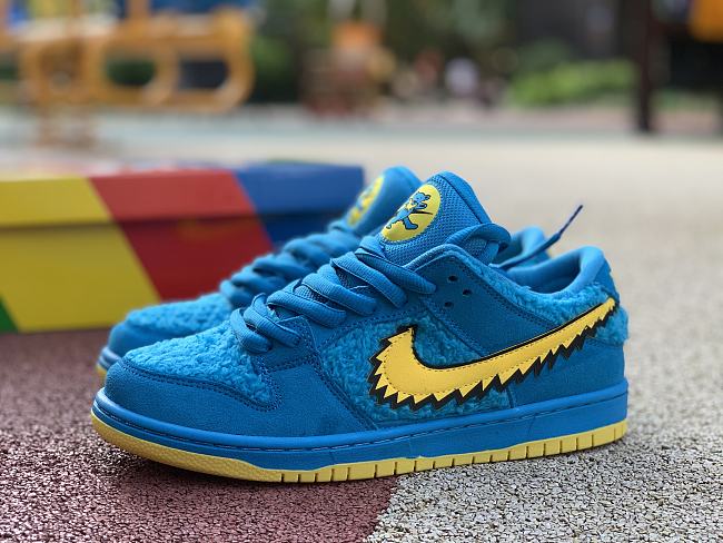 Nike SB Dunk Low Grateful Dead Bears Blue - 1