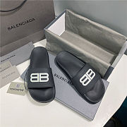 BALENCIAGA Black Logo Pool Slides  - 2