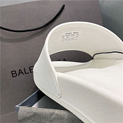 BALENCIAGA White Logo Wavy Pool Slides - 4