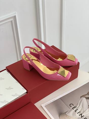 ONE STUD PATENT-LEATHER SLINGBACK PUMP PINK 30 MM