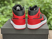 Air Jordan 1 Mid 