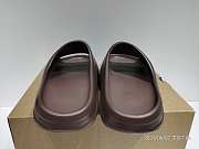 Yeezy Slide Soot - G55495 - 5