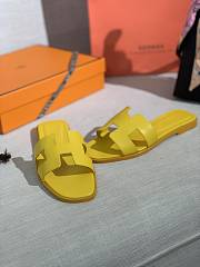 Hermes Oran Sandal Yellow Leather 007 - 4