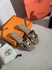 Hermes Oran Sandal Yellow Copper Leather 010 - 1