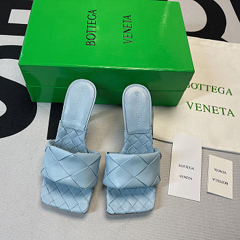 Bottega Veneta BV Lido Sandals Light Blue 004