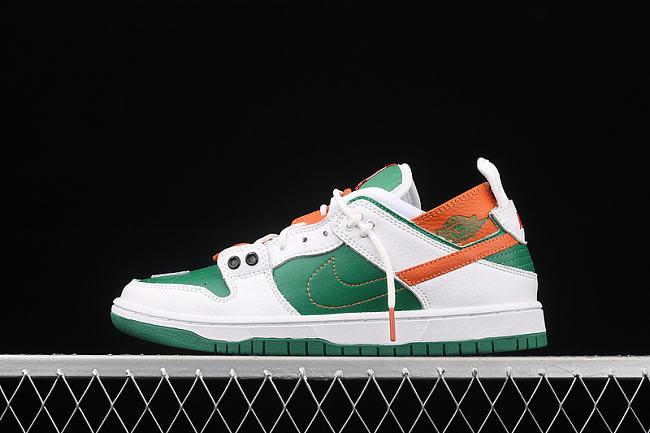 SB DUNK LOW WHITE/GREEN/ORANGE 304292-040  - 1