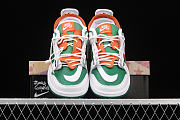 SB DUNK LOW WHITE/GREEN/ORANGE 304292-040  - 4