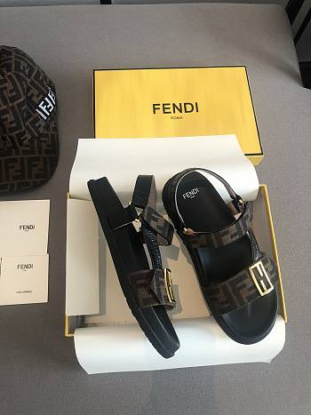 FENDI-Sandals 0675894