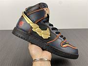 Gundam x Nike SB Dunk High DH7717-400  - 4