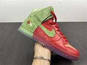 Dunk SB Nike SB Dunk High “Strawberry Cough CW7093-600 - 3
