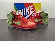 Dunk SB Nike SB Dunk High “Strawberry Cough CW7093-600 - 2