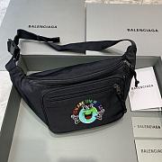 BALENCIAG Paris Home Canvas Chest Bag Waist Bag Simple and Lightweight  680580 - 1