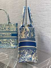 Dior book tote blue tiger 36cm 2022 - 6