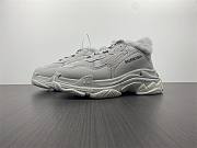 Balenciaga Triple S 00121 - 1