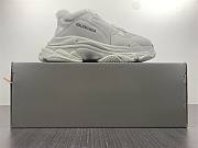 Balenciaga Triple S 00121 - 4