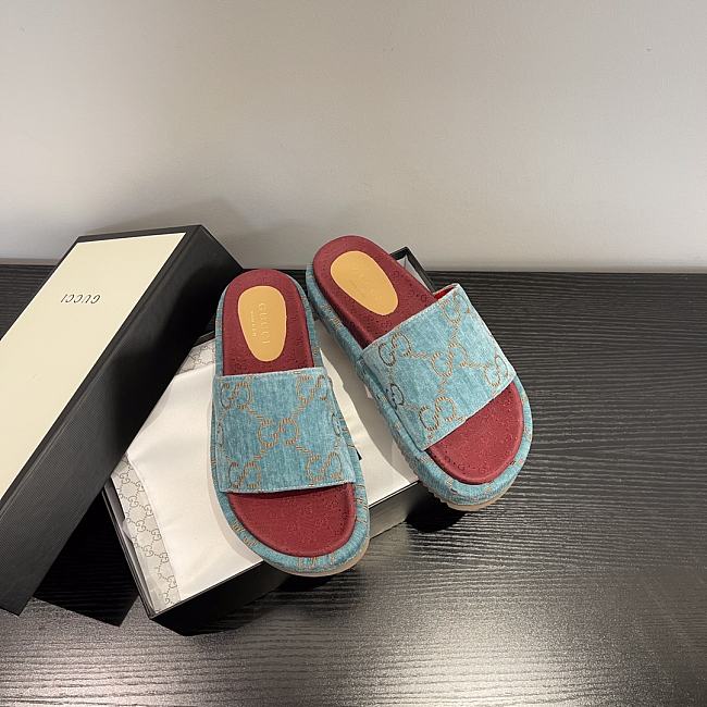 Gucci Platform Slide Sandal 005 - 1