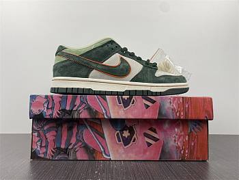 Nike Sb Dunk Low 00124