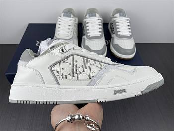 Dior Sneaker 001