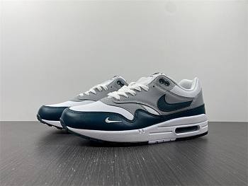 Nike Air Max 1/P White Dark Green Standard 16 Item No. DH4059-101