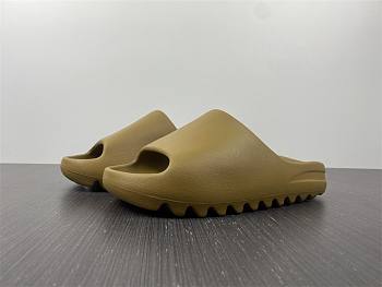 YEEZY thick bottom slide brown GW1931