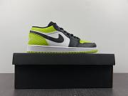 Air Jordan 1 Low Snakeskin Vivid Green (Women's) DX4446-301 - 6
