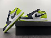 Air Jordan 1 Low Snakeskin Vivid Green (Women's) DX4446-301 - 4
