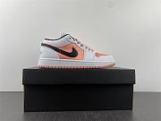 Air Jordan 1 Low White Light Madder Root (GS)  DM8960-801  - 5