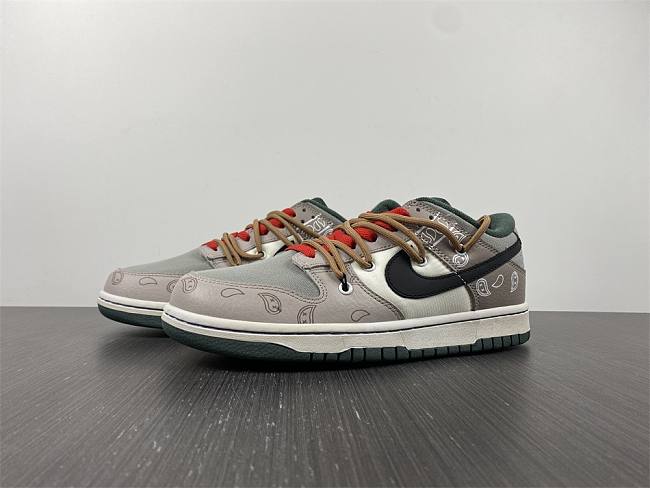 Nike Dunk Low RETRO Deconstructed VIDE Style Distressed Leather High Street Low Top Retro Cashew Deconstructed Army Green Khaki DH0957-100 - 1