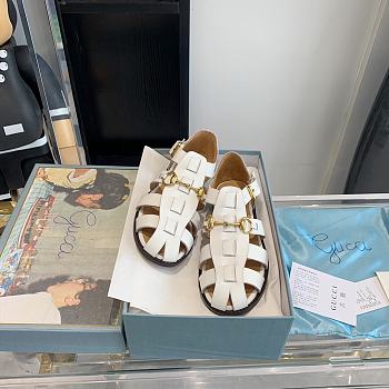 gucci white sandal 001