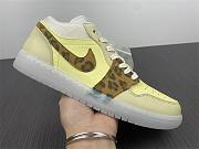 Air Jordan 1 Low SNKRS Day (Women's) DN6998-700 - 5