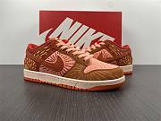 NIKE DUNK LOW Dirty Orange Sunflower DO6723-800 - 2