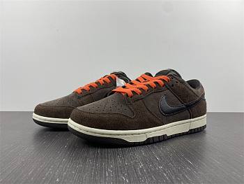 Nike Dunk Low Retro Mocha Brown Item No. DQ8801-200  