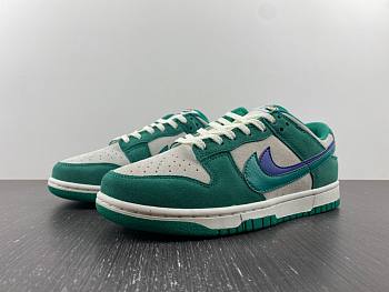 NIKE Dunk Low SE White Green Double Hook Low Top Item No. DO9457-101