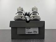 Balenciaga Track Sneaker 'White Black' 542023-W1GC4-9010 - 4