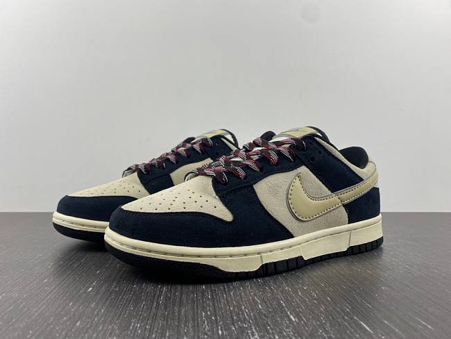 Nike Dunk Low “Pink Suede DV3054-001 - 1
