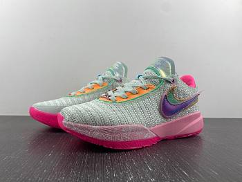 Nike Lebron 20 Time Machine DJ5423-300