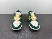 Nike Dunk Low SE Noble Green (Women's) FD0350-133 - 2