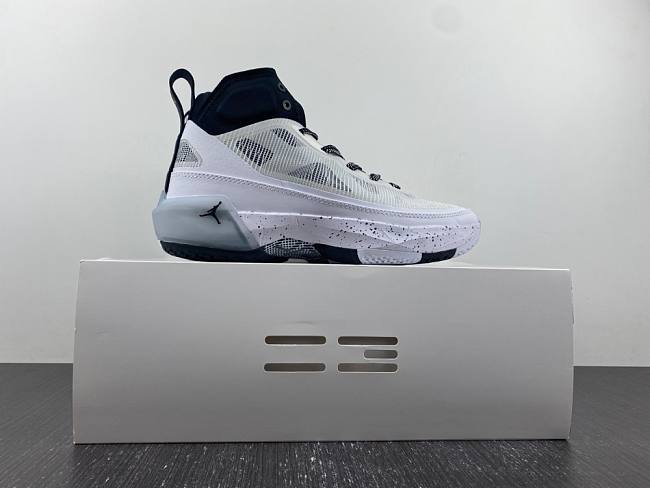 AIR JORDAN XXXVII GUO PF DV0747-108 - 1