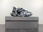  Balenciaga Track Graffiti Black White  542023W3RRA1090 - 5