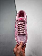 Nike Dunk Low Triple Pink (GS) DH9765-600 - 3
