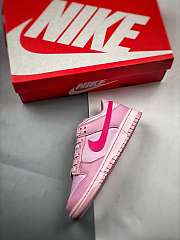 Nike Dunk Low Triple Pink (GS) DH9765-600 - 5
