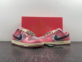 Nike Dunk Low LX Barbie (Women's) FN8927-621