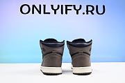 Air Jordan 1 Retro High OG Palomino DZ5485-020  - 3