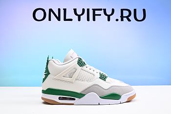  Air Jordan 4 Retro SB Pine Green DR5415-103